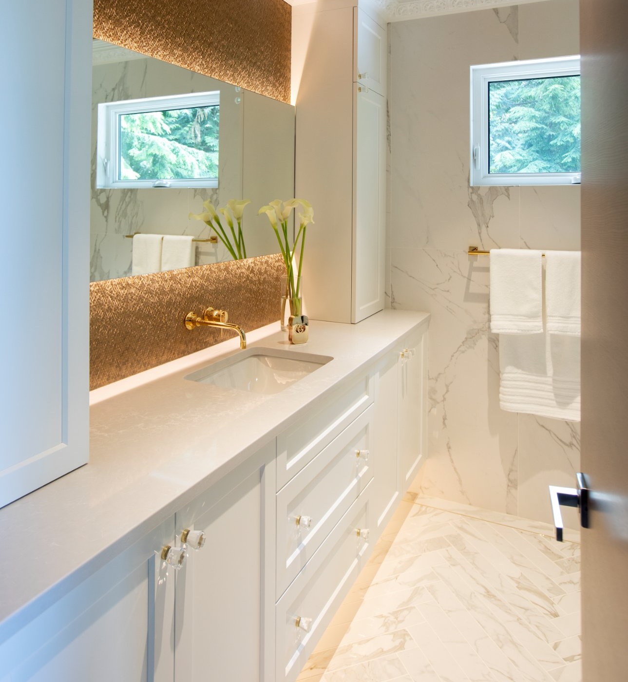 Gold Mosaic Bathroom · Lions Bay